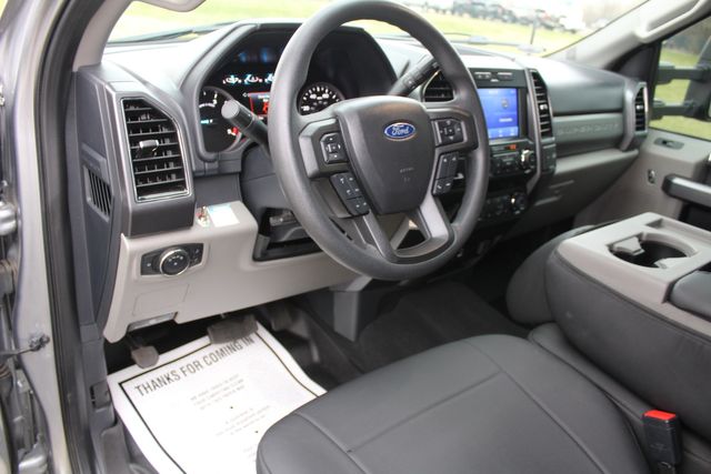 2022 Ford F-550 Stake Bed | Roscoe, IL | Autoland Outlets