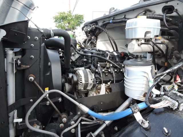 2022 Ford F-650 Non-CDL Box Truck 