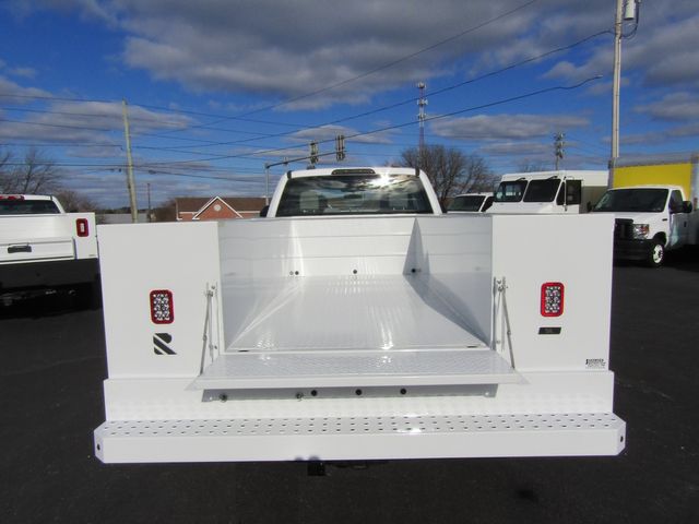 2022 Ford F350 Crew Cab 4x4 Diesel with New 9' Reading Utility Bed 2022 Ford F350 Crew Cab 4x4 Diesel with New 9' Reading Utility Bed