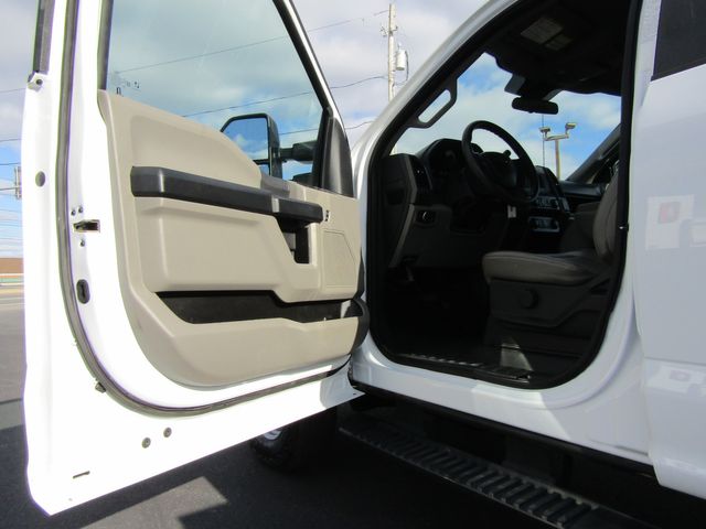 2022 Ford F350 Crew Cab 4x4 Diesel with New 9' Reading Utility Bed 2022 Ford F350 Crew Cab 4x4 Diesel with New 9' Reading Utility Bed