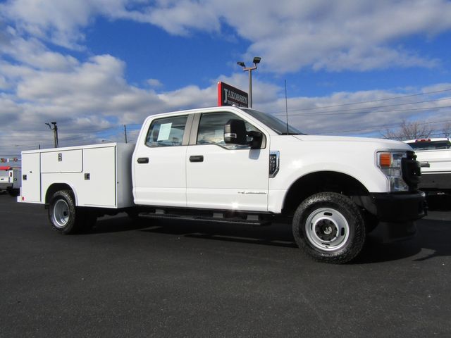 2022 Ford F350 Crew Cab 4x4 Diesel with New 9' Reading Utility Bed 2022 Ford F350 Crew Cab 4x4 Diesel with New 9' Reading Utility Bed
