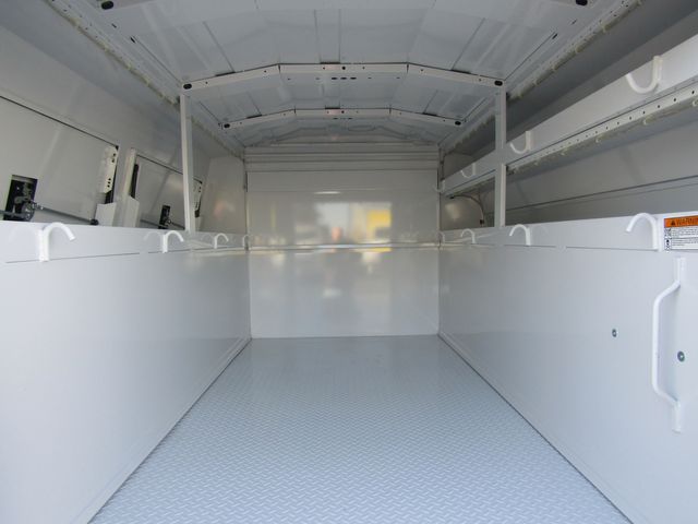 2022 Ford F350 Crew Cab 4x4 with New 8' Knapheide Enclosed Utility Bed