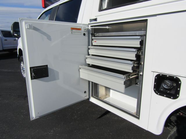 2022 Ford F350 Crew Cab 4x4 with New 8' Knapheide Enclosed Utility Bed