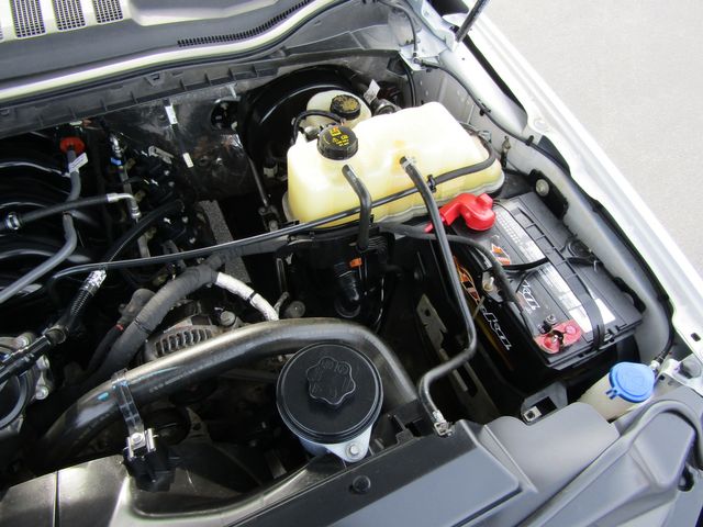 2022 Ford F350 Crew Cab 4x4 with New 8' knapheide Utility Bed