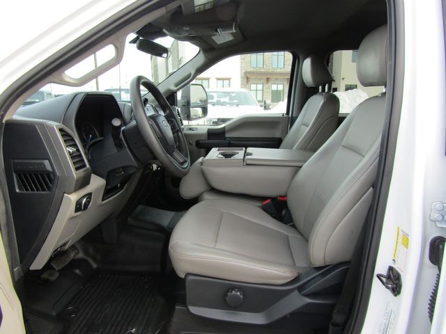 2022 Ford F350 Crew Cab 4x4 with New 8' knapheide Utility Bed 2022 Ford F350 Crew Cab 4x4 with New 8' knapheide Utility Bed