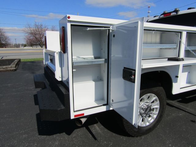 2022 Ford F350 Crew Cab 4x4 with New 8' knapheide Utility Bed 2022 Ford F350 Crew Cab 4x4 with New 8' knapheide Utility Bed