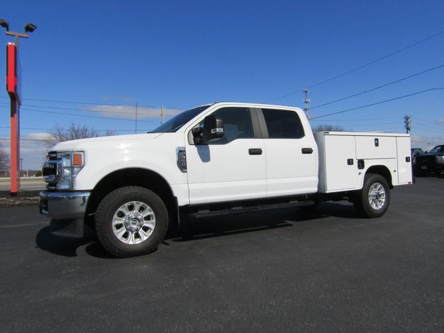 2022 Ford F350 Crew Cab 4x4 with New 8' knapheide Utility Bed in Ephrata, PA 17522