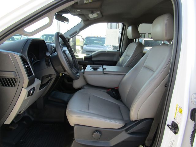 2022 Ford F350 Crew Cab 4x4 with New 8' knapheide Utility Bed 2022 Ford F350 Crew Cab 4x4 with New 8' knapheide Utility Bed