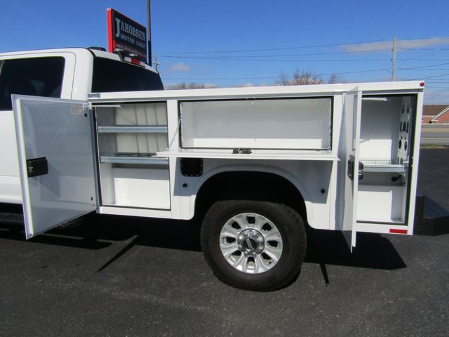 2022 Ford F350 Crew Cab 4x4 with New 8' knapheide Utility Bed 2022 Ford F350 Crew Cab 4x4 with New 8' knapheide Utility Bed
