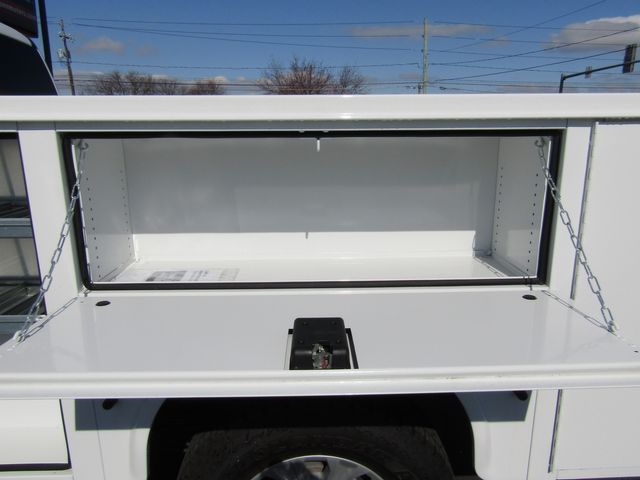 2022 Ford F350 Crew Cab 4x4 with New 8' knapheide Utility Bed 2022 Ford F350 Crew Cab 4x4 with New 8' knapheide Utility Bed