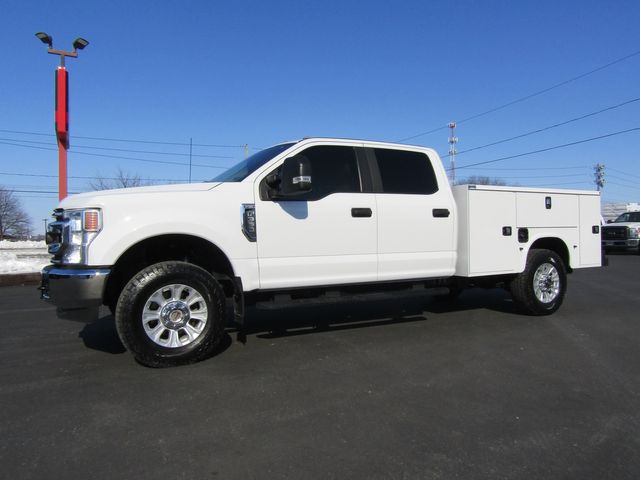 2022 Ford F350 Crew Cab 4x4 with New 8' Knapheide Utility Bed