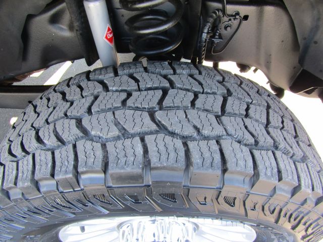 2022 Ford F350 Crew Cab 4x4 with New 8' Knapheide Utility Bed 2022 Ford F350 Crew Cab 4x4 with New 8' Knapheide Utility Bed