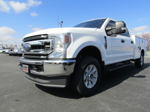 2022 Ford F350 Crew Cab 4x4 with New 8' Knapheide Utility Bed 2022 Ford F350 Crew Cab 4x4 with New 8' Knapheide Utility Bed