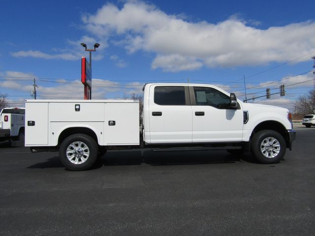 2022 Ford F350 Crew Cab 4x4 with New 8' Knapheide Utility Bed