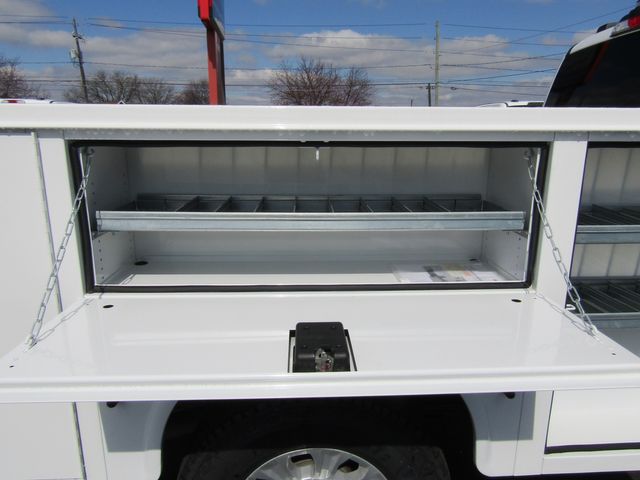 2022 Ford F350 Crew Cab 4x4 with New 8' Knapheide Utility Bed 2022 Ford F350 Crew Cab 4x4 with New 8' Knapheide Utility Bed