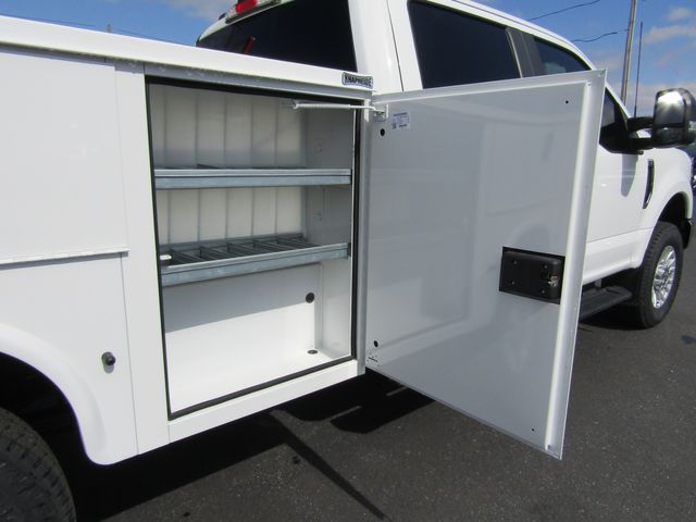2022 Ford F350 Crew Cab 4x4 with New 8' Knapheide Utility Bed 2022 Ford F350 Crew Cab 4x4 with New 8' Knapheide Utility Bed