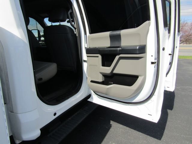 2022 Ford F350 Crew Cab 4x4 with New 8' Knapheide Utility Bed 2022 Ford F350 Crew Cab 4x4 with New 8' Knapheide Utility Bed