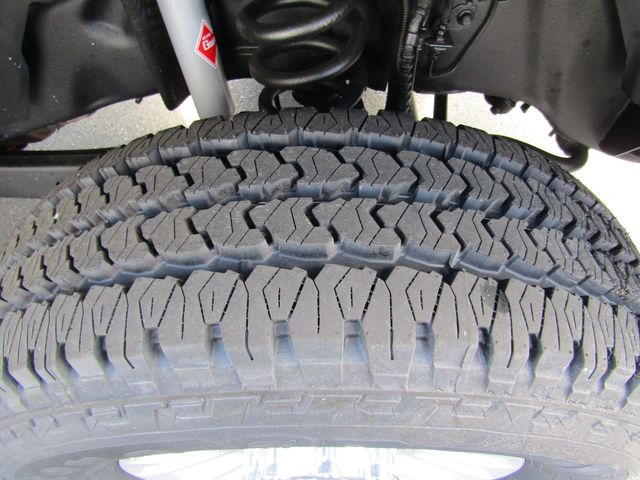 2022 Ford F350 Crew Cab 4x4 with New 8' Knapheide Utility Bed