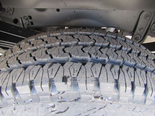 2022 Ford F350 Crew Cab 4x4 with New 8' Knapheide Utility Bed