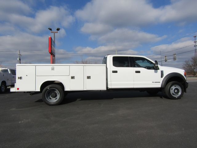 2022 Ford F550 Crew Cab 4x4 Diesel with New 11' Reading Utility Bed