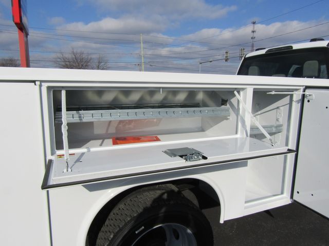 2022 Ford F550 Crew Cab 4x4 Diesel with New 11' Reading Utility Bed 2022 Ford F550 Crew Cab 4x4 Diesel with New 11' Reading Utility Bed