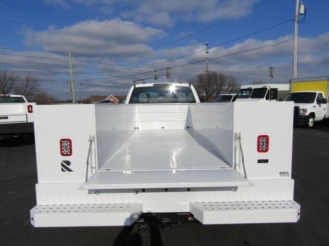 2022 Ford F550 Crew Cab 4x4 Diesel with New 11' Reading Utility Bed