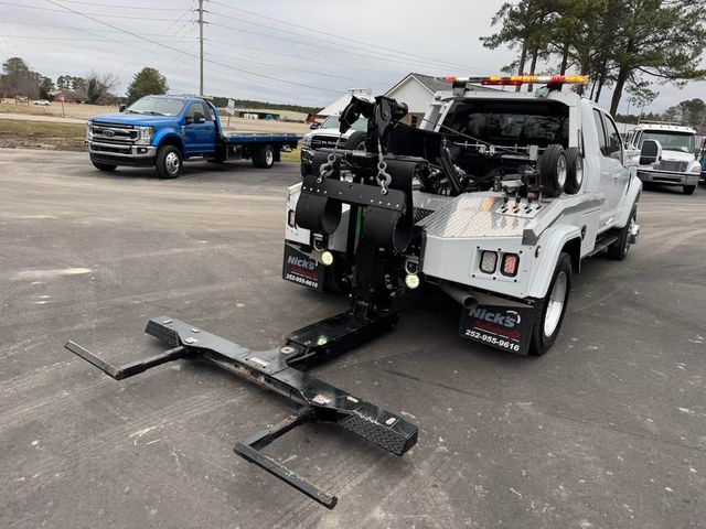 2022 Ford F550 Platinum