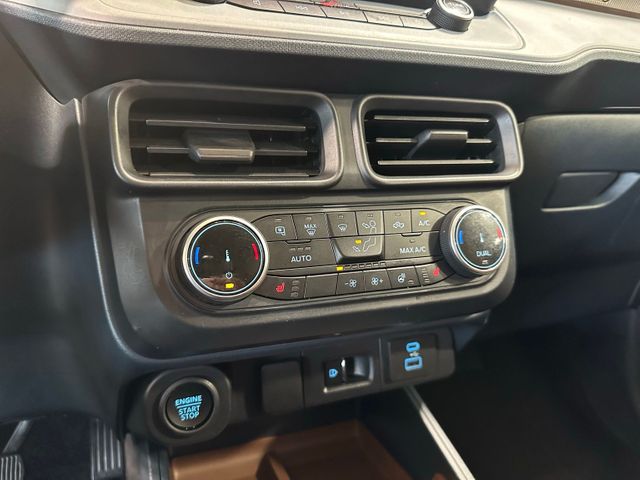 2022 Ford Maverick Lariat | Irving, Texas | Hopper Motorplex 2022 Ford Maverick Lariat | Irving, Texas | Hopper Motorplex