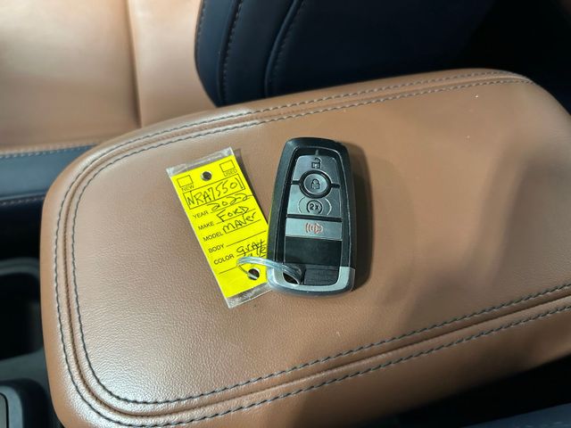 2022 Ford Maverick Lariat | Irving, Texas | Hopper Motorplex