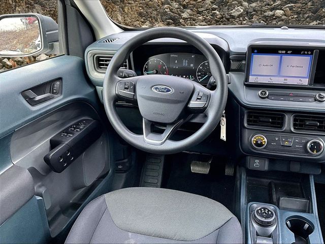 2022 Ford Maverick XL