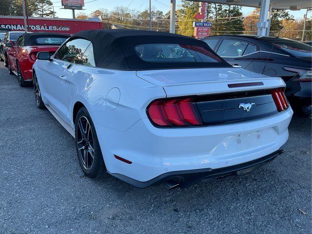 2022 Ford Mustang 2022 Ford Mustang