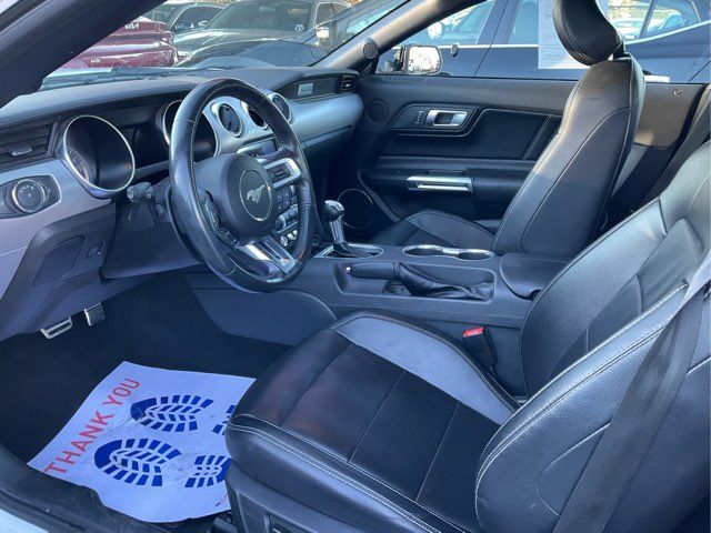 2022 Ford Mustang 2022 Ford Mustang