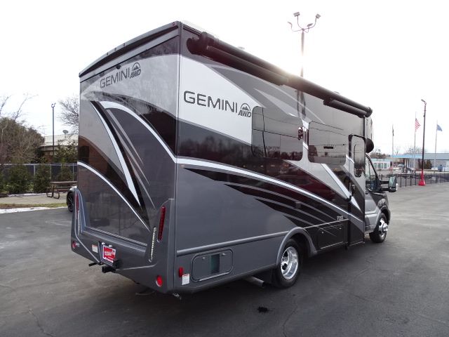 2022 Ford Thor Gemini 23TE AWD 350 HD