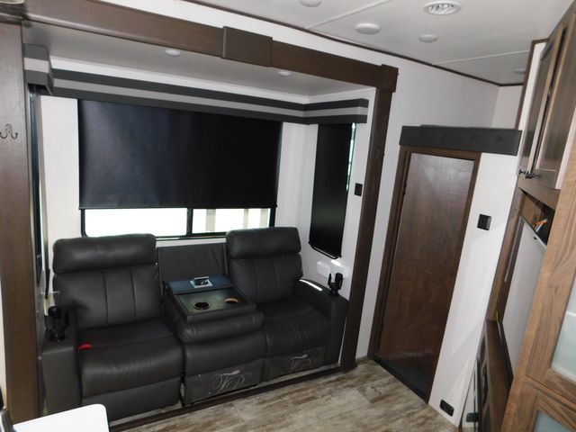 2022 Forest River XLR Nitro XLF351