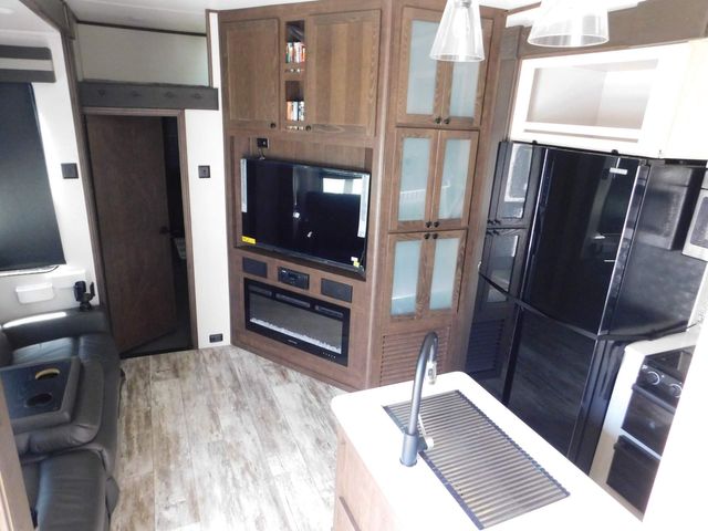 2022 Forest River XLR Nitro XLF351