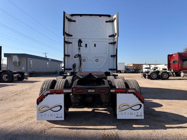 2022 Freightliner CASCADIA | Dallas, TX | Infinity Trucks 2022 Freightliner CASCADIA | Dallas, TX | Infinity Trucks