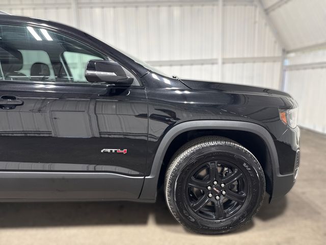 2022 GMC ACADIA AT4 2022 GMC ACADIA AT4