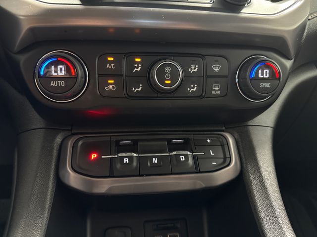 2022 GMC ACADIA AT4 2022 GMC ACADIA AT4