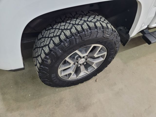 2022 GMC Canyon AT4 Crew - Warranty - Financings - 0 Dealer Fees | Dickinson, ND | Autorama Auto Sales and Rentals 2022 GMC Canyon AT4 Crew - Warranty - Financings - 0 Dealer Fees | Dickinson, ND | Autorama Auto Sales and Rentals