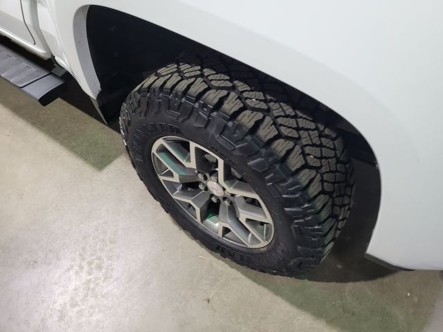 2022 GMC Canyon AT4 Crew - Warranty - Financings - Transparent | Dickinson, ND | Autorama Auto Sales and Rentals