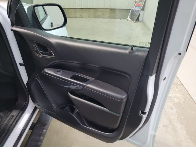 2022 GMC Canyon AT4 Crew - Warranty - Financings - 0 Dealer Fees | Dickinson, ND | Autorama Auto Sales and Rentals 2022 GMC Canyon AT4 Crew - Warranty - Financings - 0 Dealer Fees | Dickinson, ND | Autorama Auto Sales and Rentals