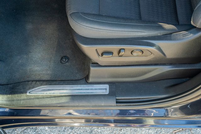 2022 GMC Sierra 1500 Elevation RWD 5.3L V-8 / LOW MILES / BIG SCREEN | Austin, TX | Rocky Mountain Truck Stop Austin 2022 GMC Sierra 1500 Elevation RWD 5.3L V-8 / LOW MILES / BIG SCREEN | Austin, TX | Rocky Mountain Truck Stop Austin