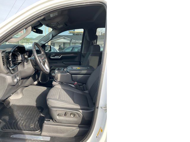 2022 GMC Sierra 1500 SLE