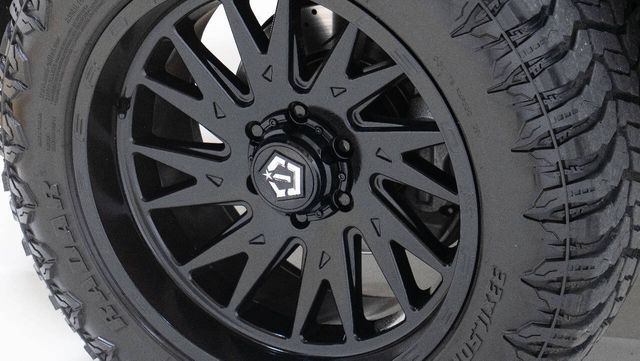 2022 GMC Sierra 1500 AT4 | Houston, TX | Houston Auto Credit