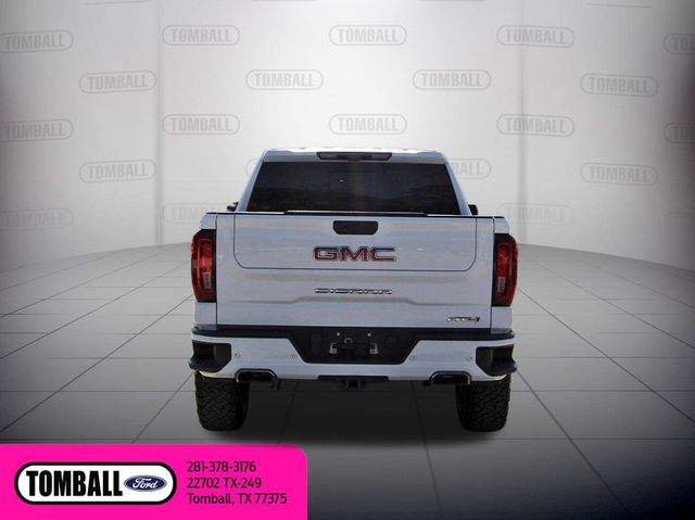 2022 GMC Sierra 1500 AT4