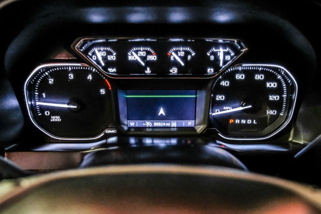 2022 GMC Sierra 2500HD AT4 | Addison, TX | Mr Car Guys 2022 GMC Sierra 2500HD AT4 | Addison, TX | Mr Car Guys