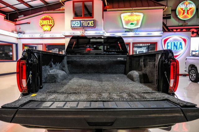 2022 GMC Sierra 2500HD AT4 | Addison, TX | Mr Car Guys 2022 GMC Sierra 2500HD AT4 | Addison, TX | Mr Car Guys