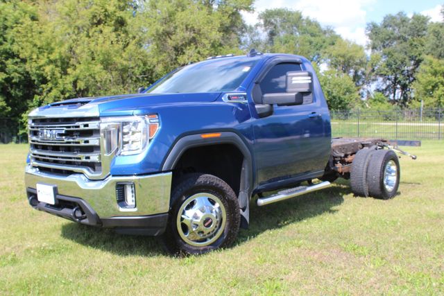 2022 GMC Sierra 3500HD Cab&Chassis 4x4 SLE | Roscoe, IL | Autoland Outlets 2022 GMC Sierra 3500HD Cab&Chassis 4x4 SLE | Roscoe, IL | Autoland Outlets