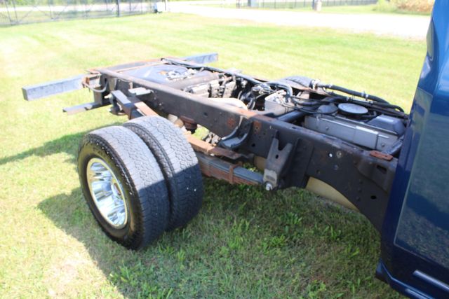 2022 GMC Sierra 3500HD Cab&Chassis 4x4 SLE | Roscoe, IL | Autoland Outlets 2022 GMC Sierra 3500HD Cab&Chassis 4x4 SLE | Roscoe, IL | Autoland Outlets