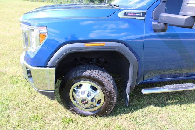 2022 GMC Sierra 3500HD Cab&Chassis 4x4 SLE | Roscoe, IL | Autoland Outlets 2022 GMC Sierra 3500HD Cab&Chassis 4x4 SLE | Roscoe, IL | Autoland Outlets